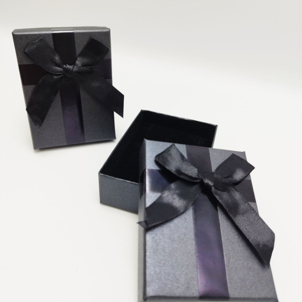 Коробочка подарочная с бантом " DiaDema", 7.00х9.00 см, с вкладышем / Шкатулка - упаковка для ювелирных изделий